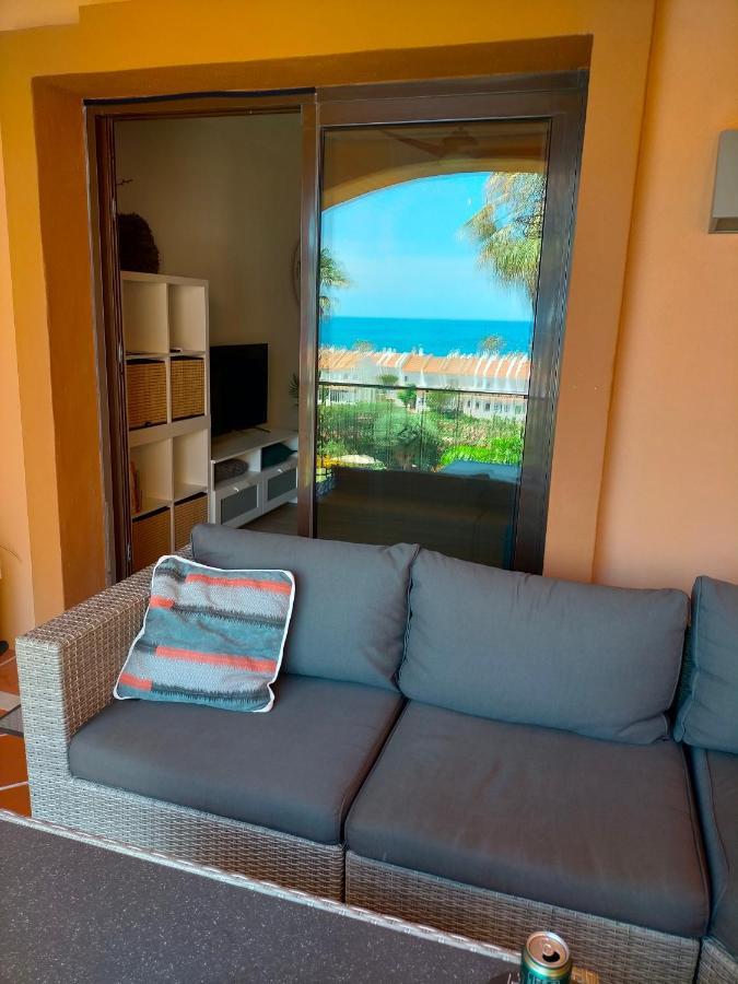 Appartement Met Zeezicht En Vlakbij Het Strand 마닐바 외부 사진